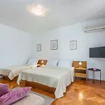 Apartment Complex Silvana